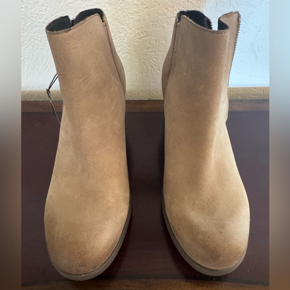 Sorel Joan of Arctic II Wedge Bootie NWOB Size 10